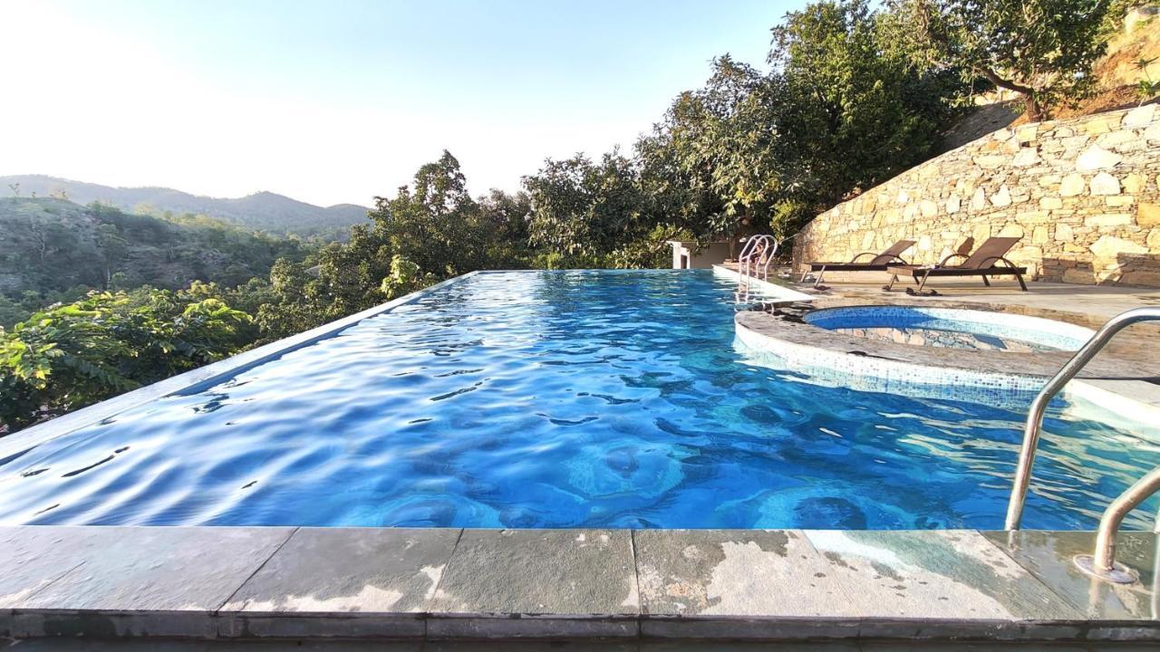 The Sky Imperial Pavoreal Jungle Resort Kumbhalgarh Dış mekan fotoğraf