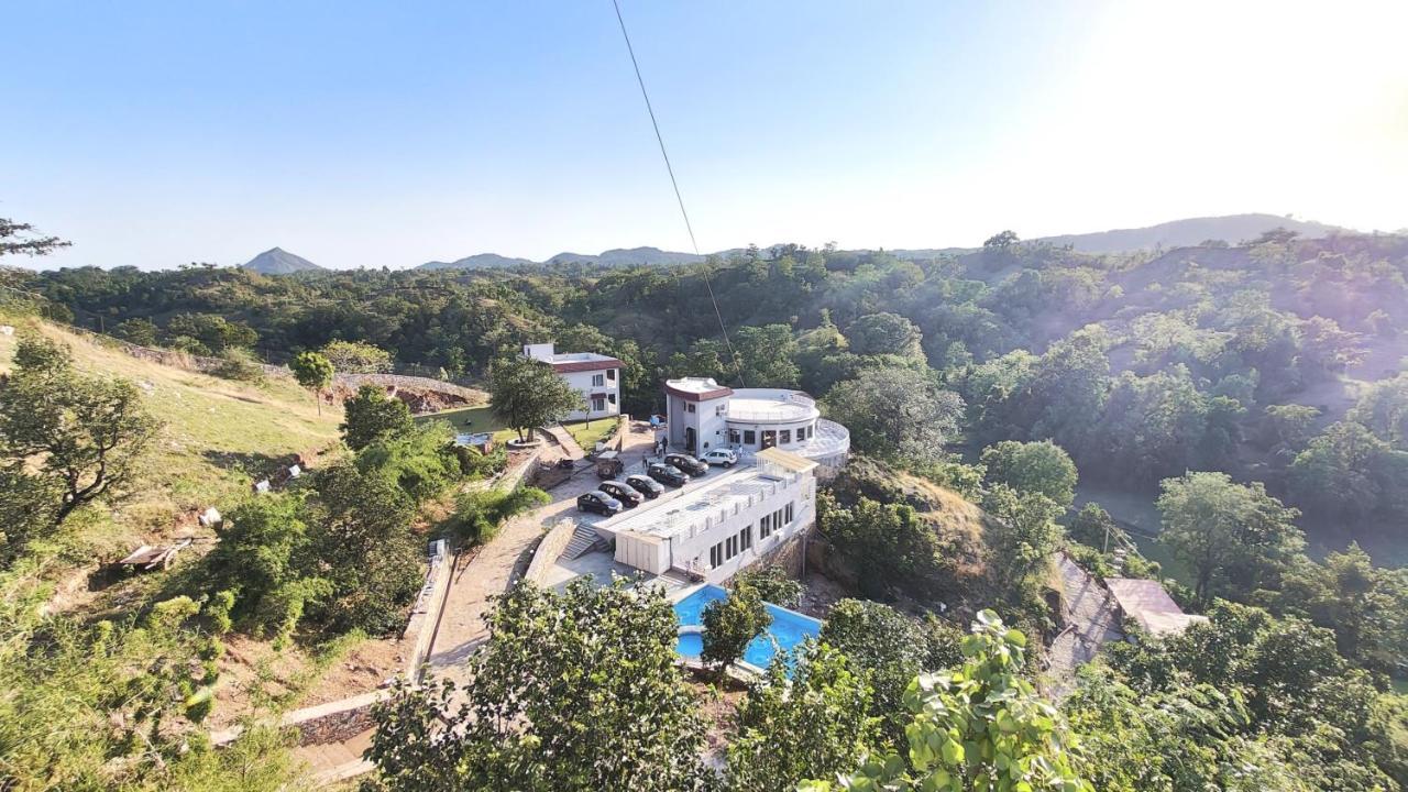 The Sky Imperial Pavoreal Jungle Resort Kumbhalgarh Dış mekan fotoğraf