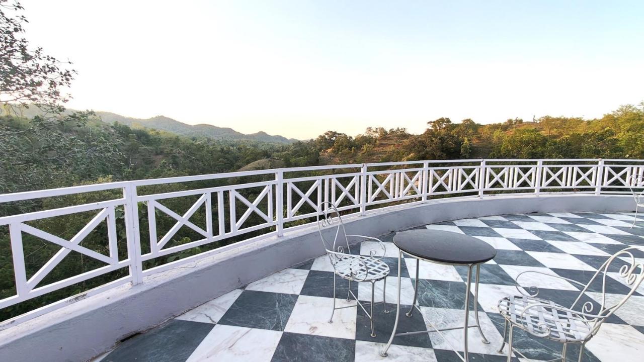 The Sky Imperial Pavoreal Jungle Resort Kumbhalgarh Dış mekan fotoğraf