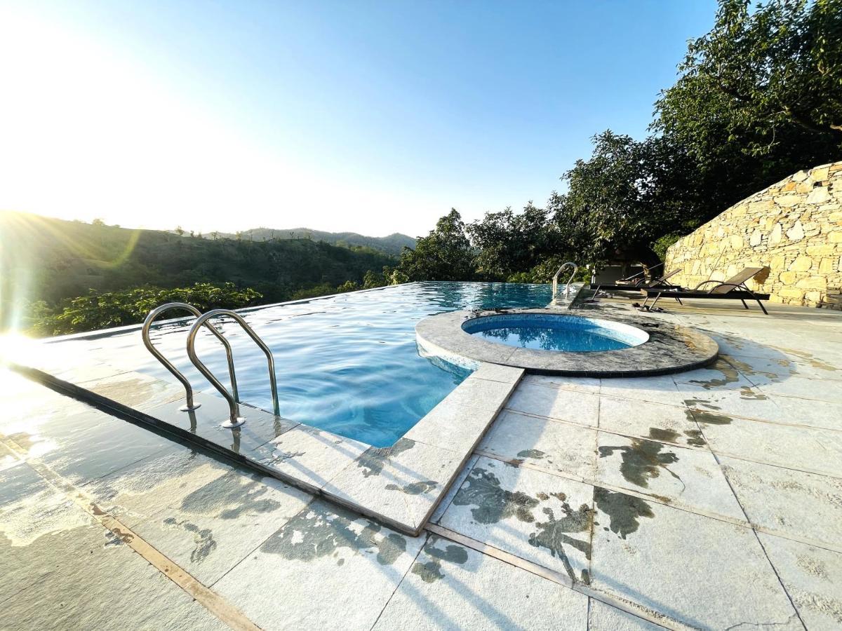 The Sky Imperial Pavoreal Jungle Resort Kumbhalgarh Dış mekan fotoğraf